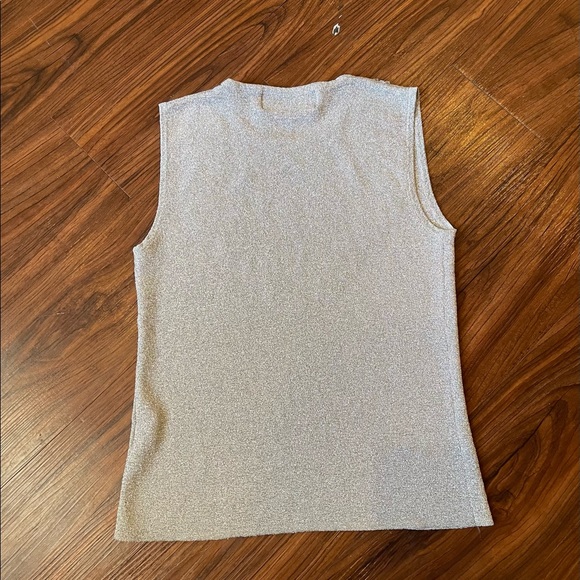 Donna Salyer Fabulous Furs Womens Silver Sleeveless Sequin Medium Blouse - Picture 4 of 4